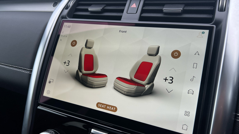 Land Rover Discovery 3.0 D300 R-Dynamic SE 5dr Auto Diesel Station Wagon